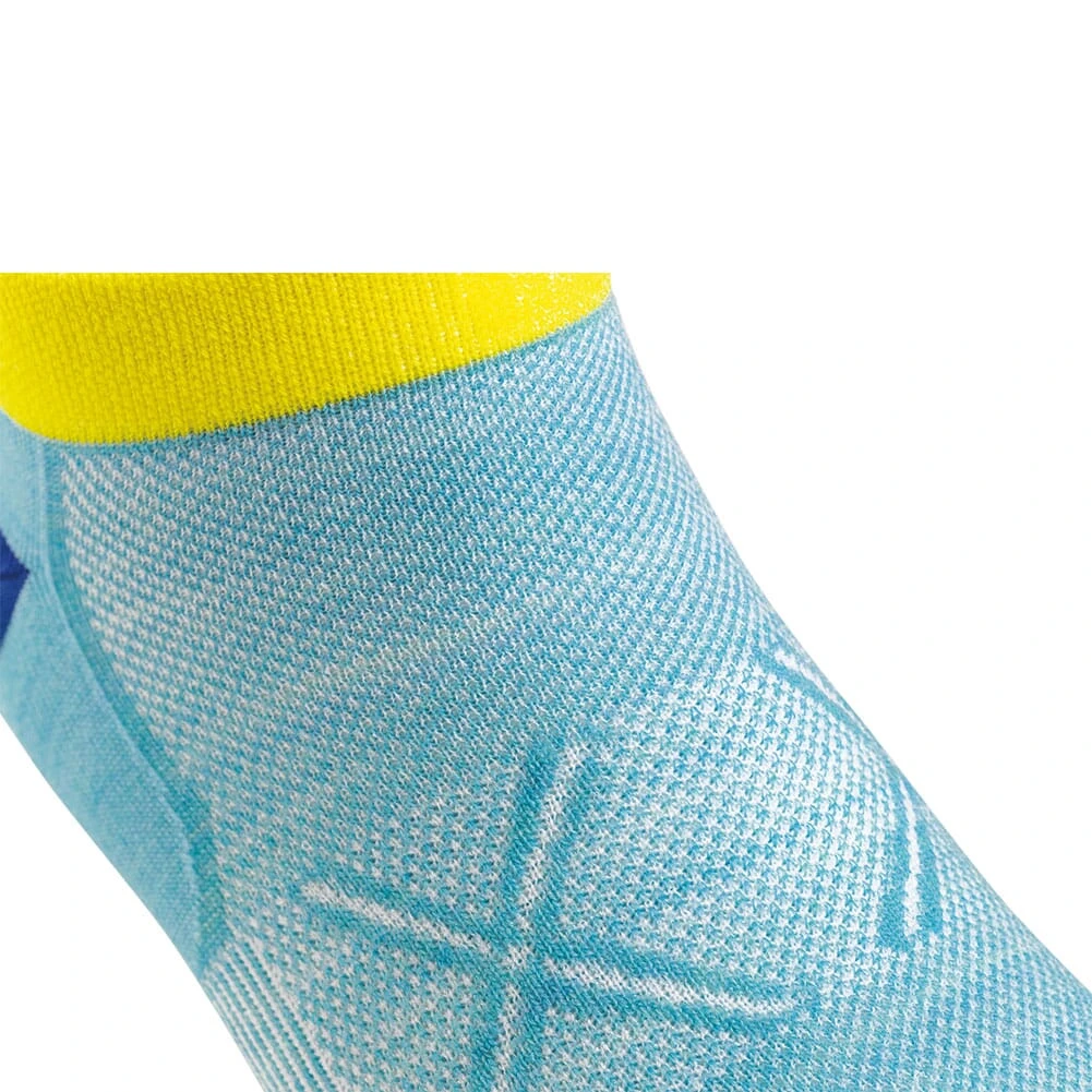 Darn Tough Women's Vertex No Show Tab Ultra-Light Socks - Light Blue 3 Darn Tough Women's Vertex No Show Tab Ultra-Light Socks - Light Blue - Image 3