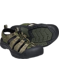 Keen Men's Newport H2 Sandals - Forest Night/Black -Elliotts Boots Shop KE1022250 3