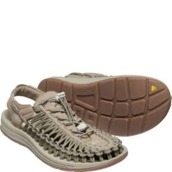 KEEN Men's Uneek Sandals - Timberwolf/Plaza Taupe -Elliotts Boots Shop KE1025169 3