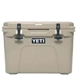 Yeti Tundra 35 Cooler - Desert Tan